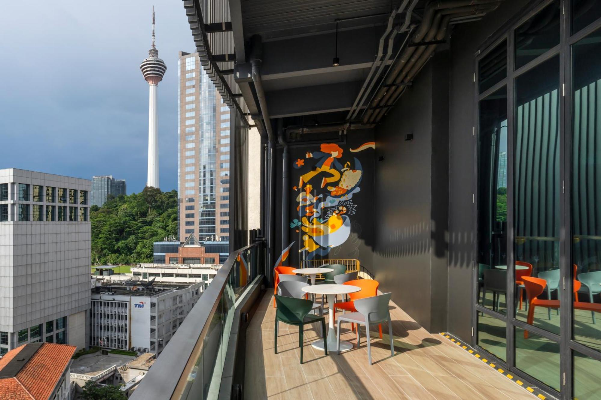 Lyf Chinatown Kuala Lumpur Hotel Exterior photo